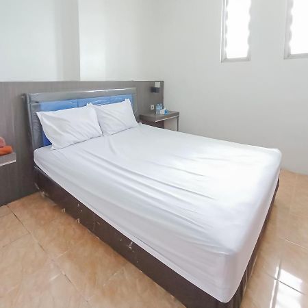 Reddoorz Syariah Near Q-Mall Banjarbaru Martapura  Ngoại thất bức ảnh