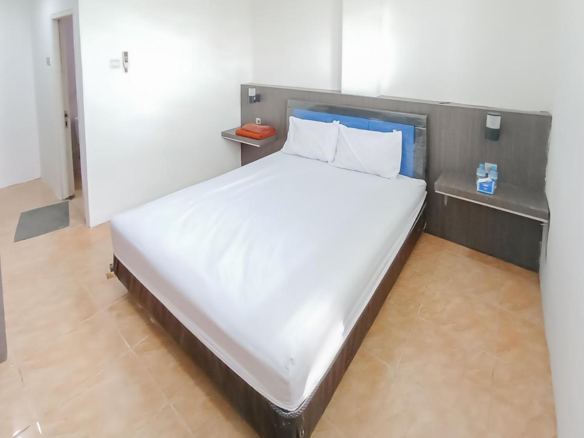Reddoorz Syariah Near Q-Mall Banjarbaru Martapura  Ngoại thất bức ảnh