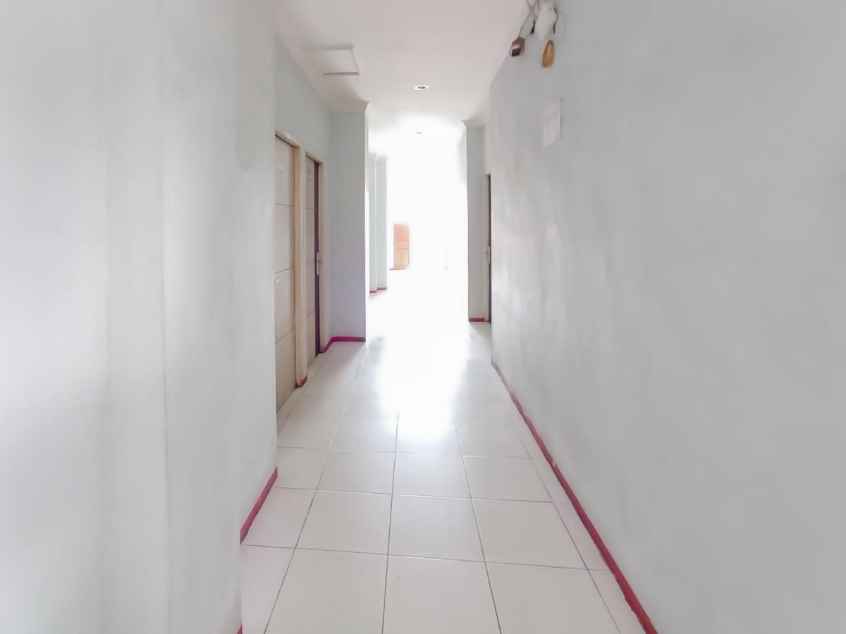 Reddoorz Syariah Near Q-Mall Banjarbaru Martapura  Ngoại thất bức ảnh